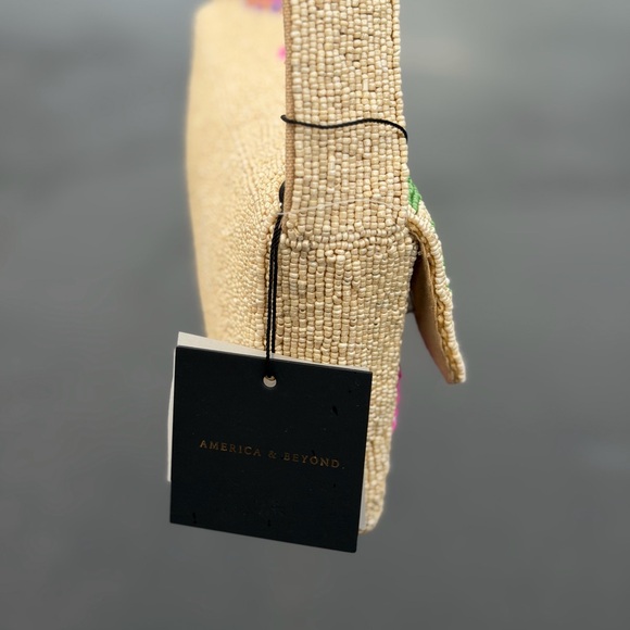 America & Beyond Beaded Jungle Queen Leopard Tropical Embellished Shoulder Bag - Picture 6 of 6